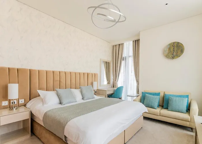 Studio With Private Beach Access At Palm Jumeirah